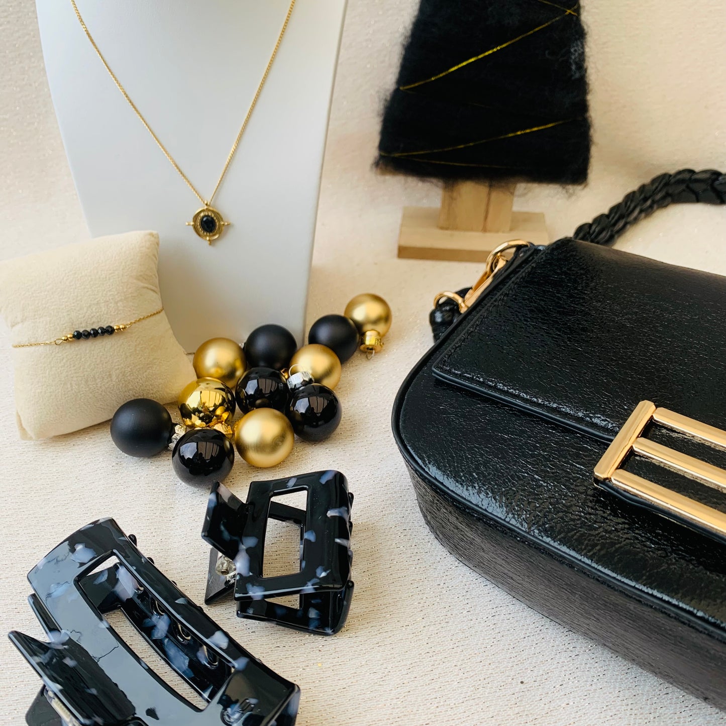 Ketting 'black stone'