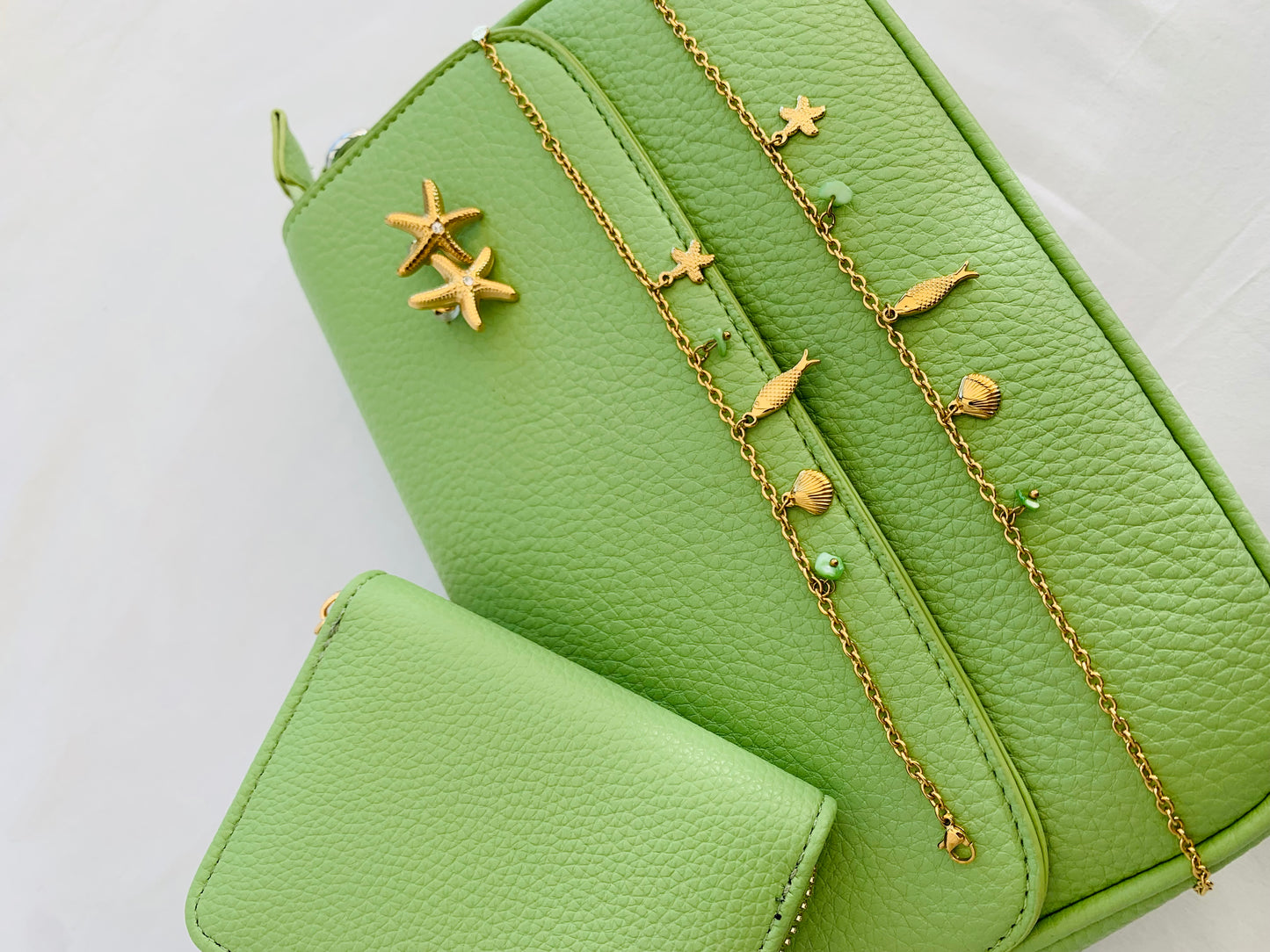 Bedelarmband ‘green keys’