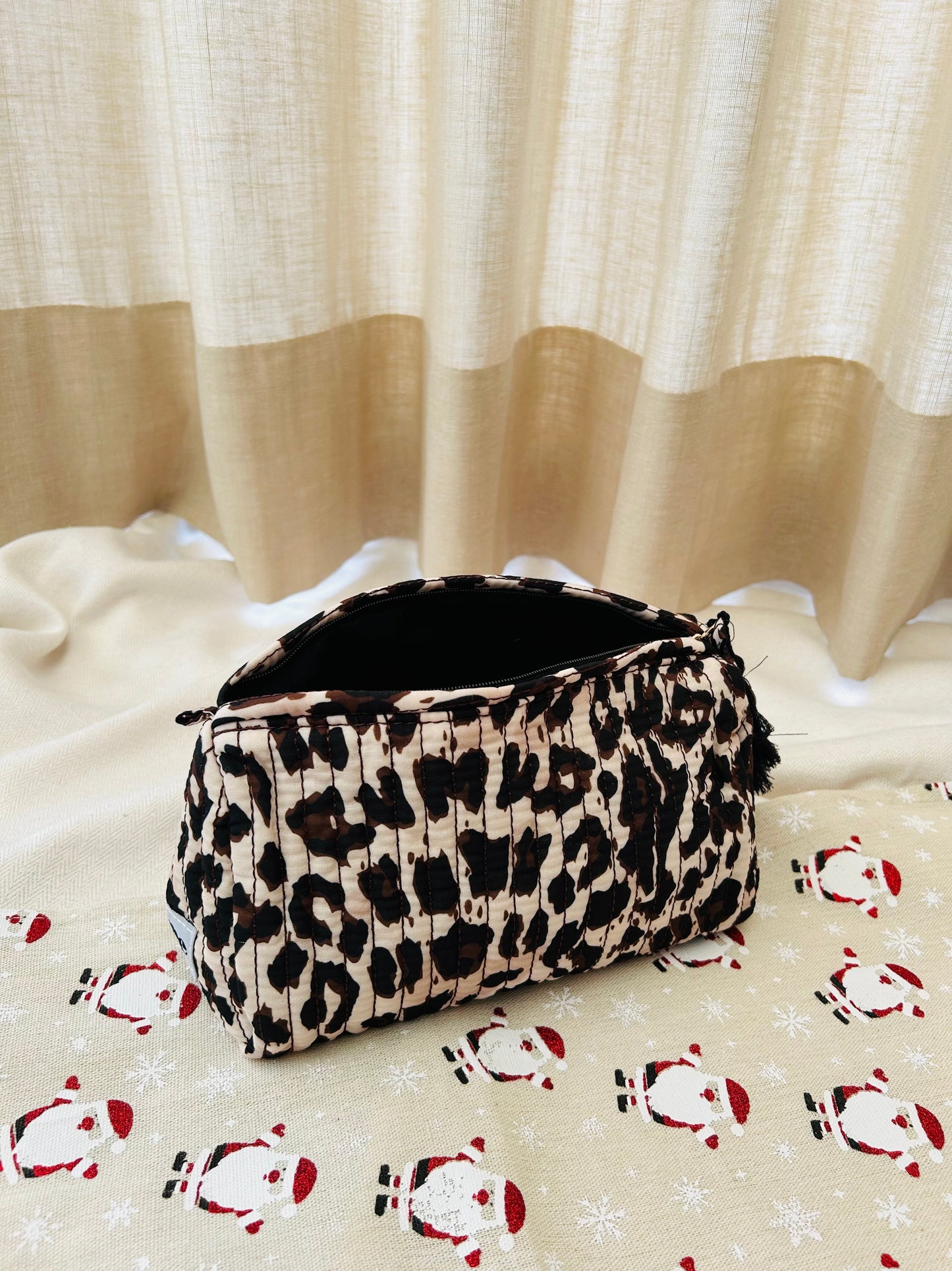 Make-up bag panter
