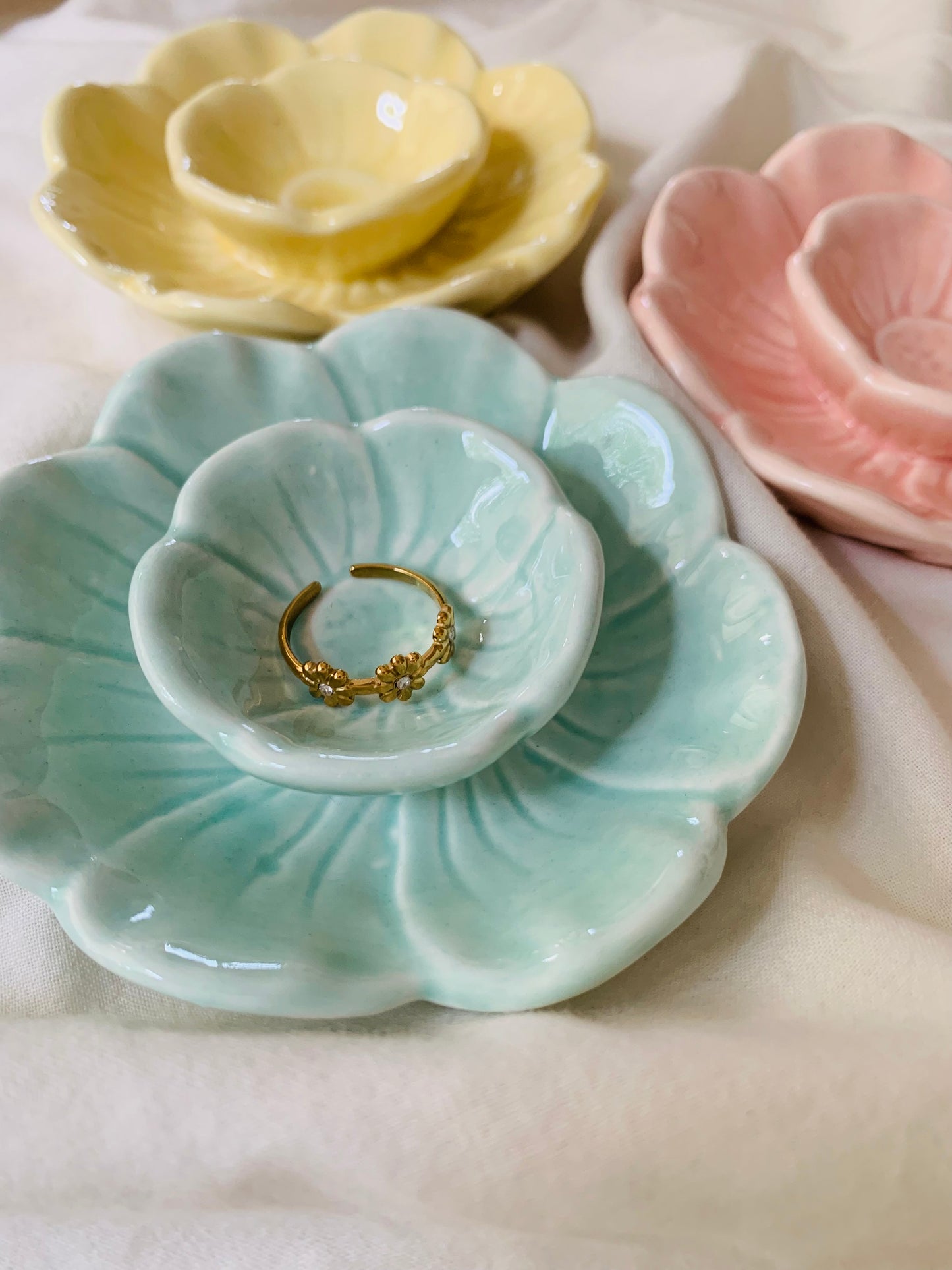 Ring 'three flowers'