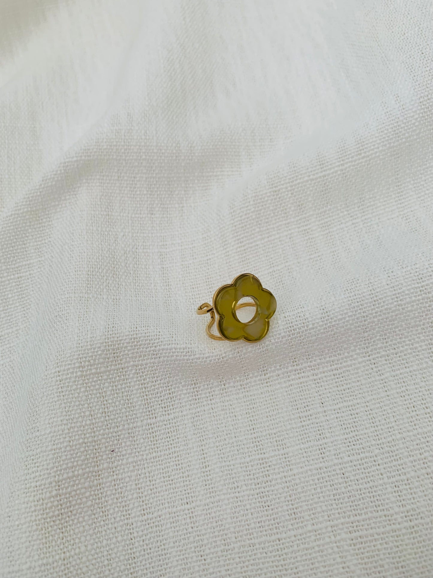 Ring 'green garden bloom'