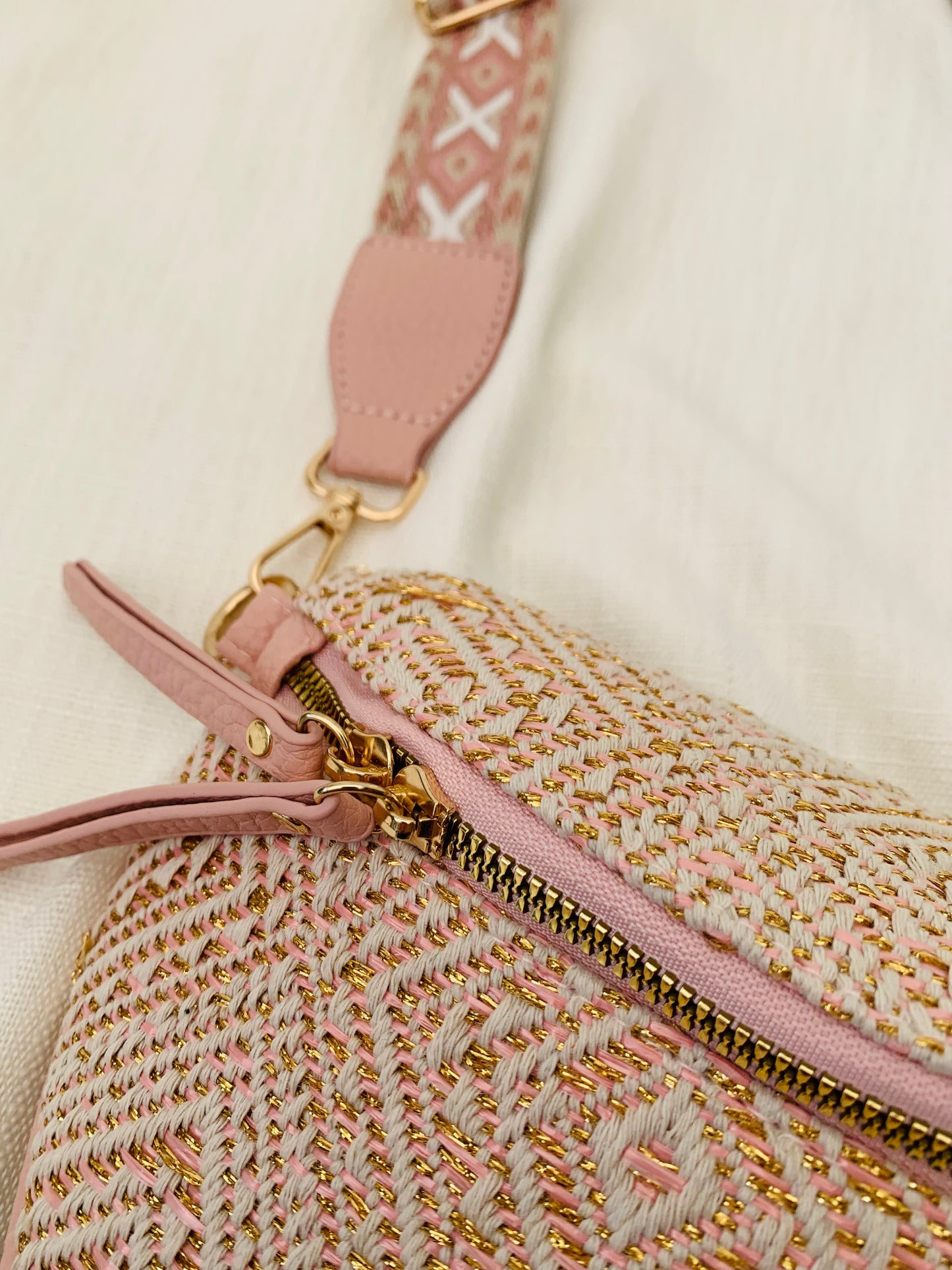 Crossbody 'pink sparkle'