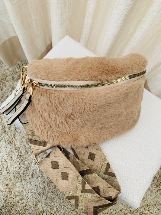 Handtas 'fluffy beige'