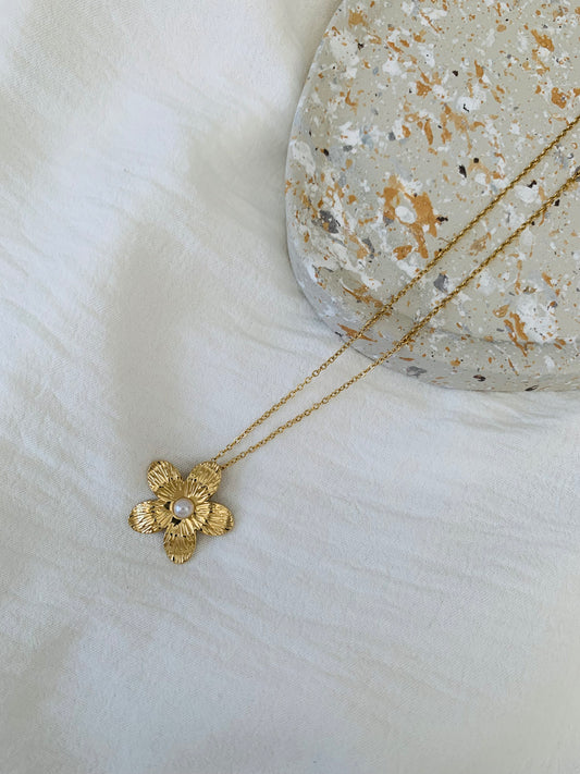 Ketting ‘pearl blossom’