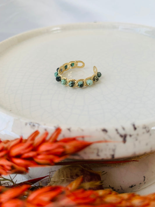 Ring ‘colored stones’