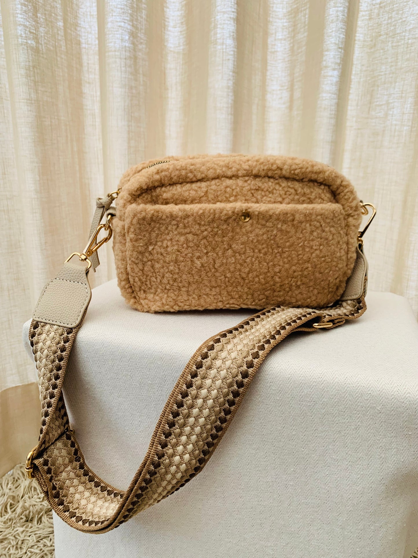 Handtas 'teddy beige'