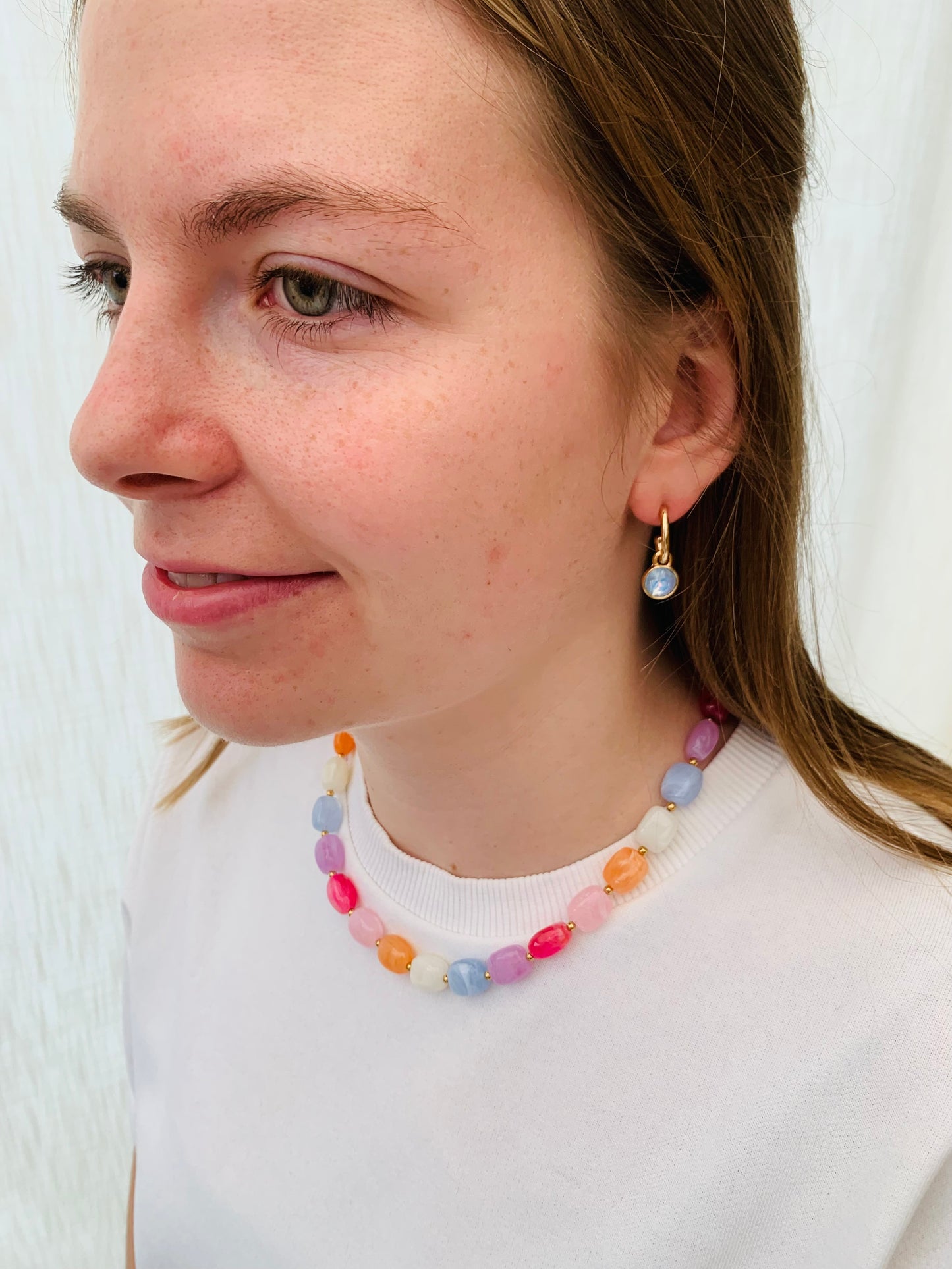 Ketting 'full of colors'