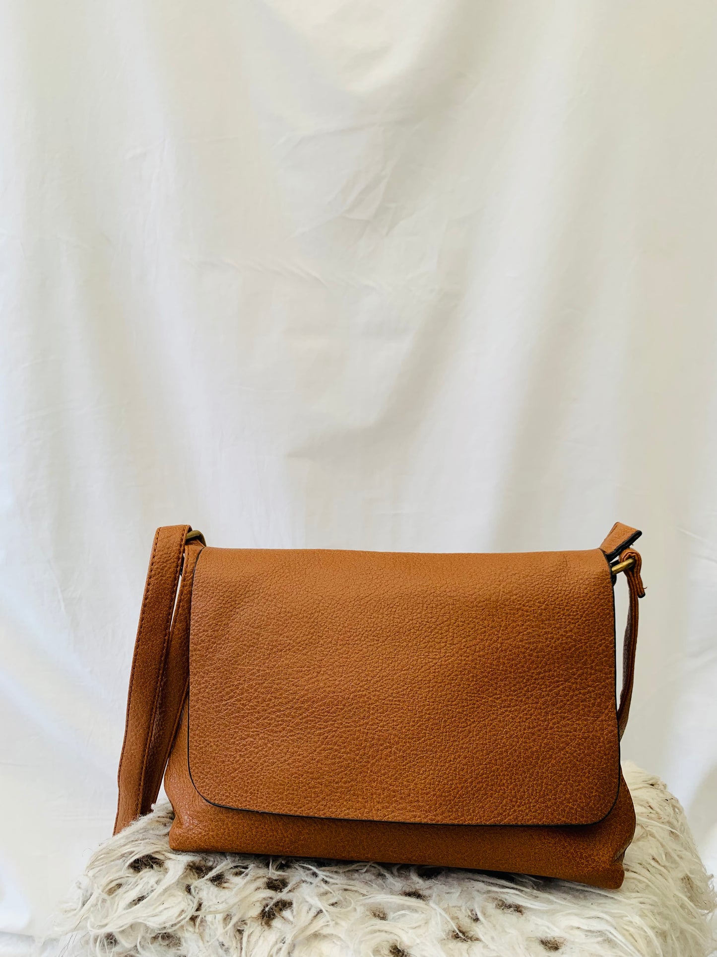 Handtas 'brown kiss'