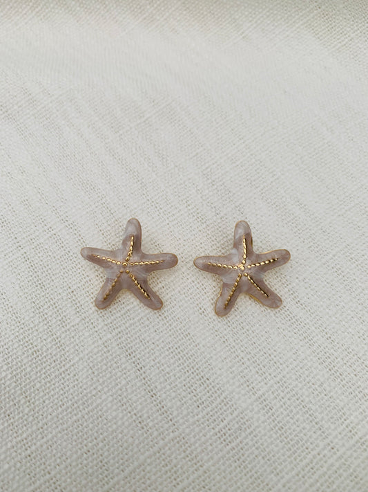 Oorbellen 'white starfish'