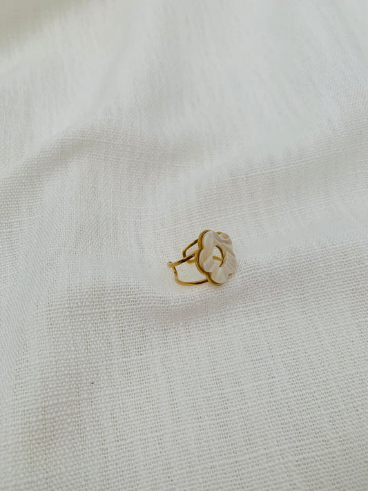Ring 'ivory bloom'