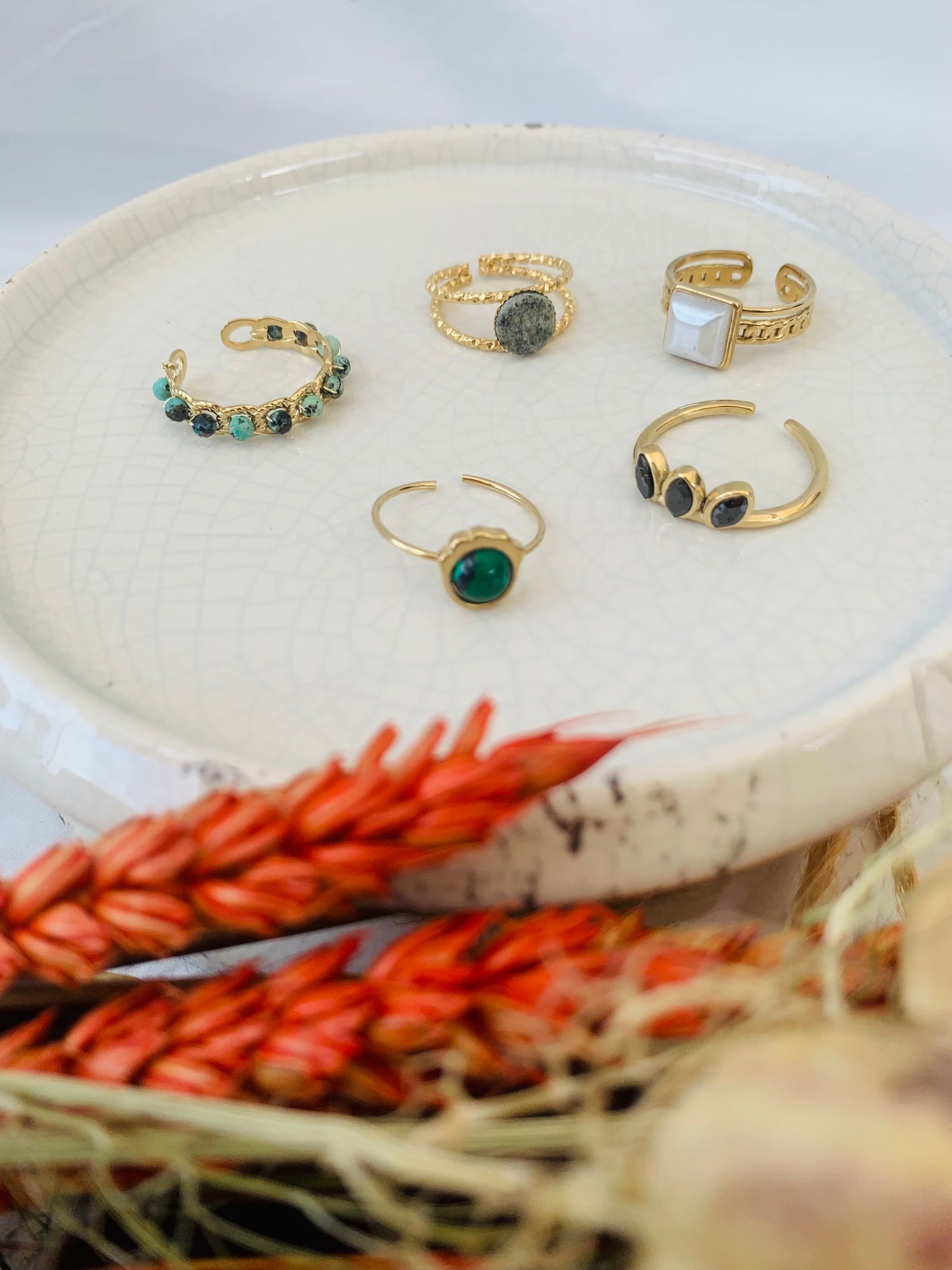 Ring ‘colored stones’