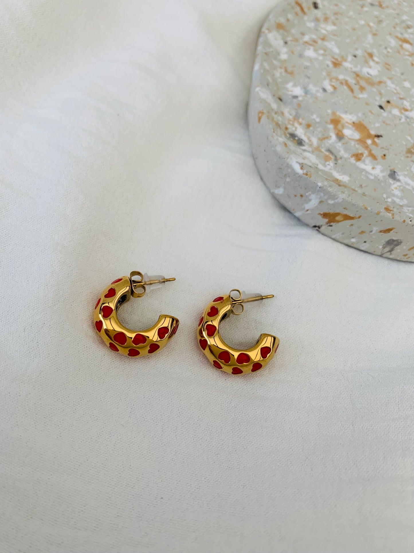 Oorbellen ‘red hearts’